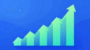 Lejek sprzedażowy WooCommerce z rosnącymi strzałkami